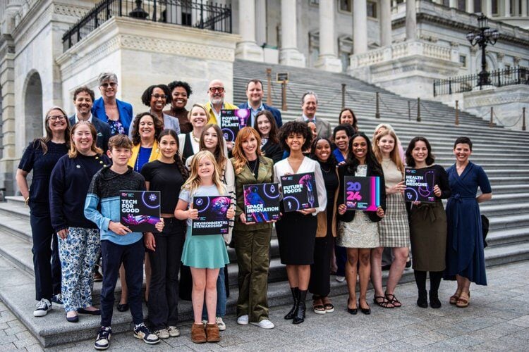 Honoring Student Innovation: PocketLab’s $10,000 STEM Awards at the National STEM Festival